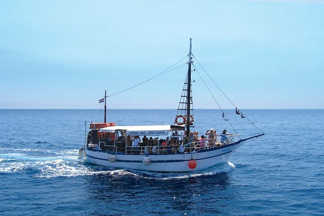 Elaphite Islands Cruise with Local Gastronomy at Captain's House - The route and timing: how each stop actually works