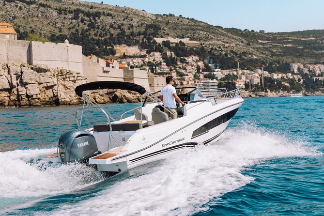 Elaphite Islands Luxury Private Boat Tour with Cap Camarat 7.5 - The included drinks, snorkeling gear, towels, and GoPro