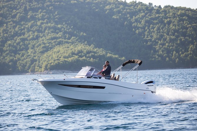 Elaphiti Islands 6 Hours Private Speedboat Tour - Kolocep Island Walks, Churches, and Car-Free Calm
