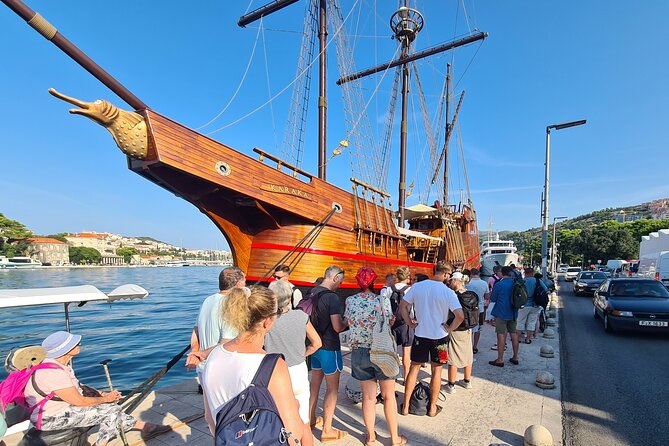 Elaphiti Islands On The Luxury Pirate Ship Karaka Dubrovnik - Karaka and the feeling of sailing like Dubrovnik’s Republic