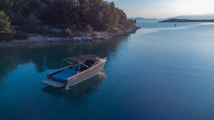 Exclusive Blue Lagoon Luxury Boat Tour from Split - Price and value: what you get for $88 per person