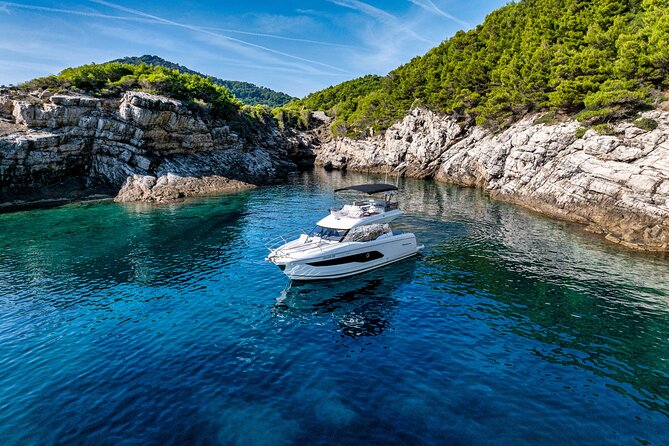 Exclusive Luxury Yacht Tour of the Elaphiti Islands - Price and Value: What $2,831.25 Per Group Buys You