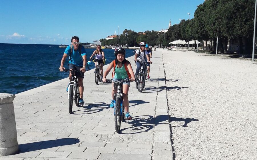 Explore Zadar: Laid-Back Fun Bike Tour - Zadar Sphinx: A Quick Landmark Stop With Big Payoff