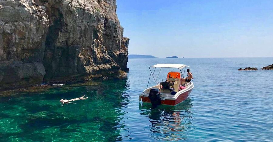 From Dubrovnik: Full-Day Private Boat Tour of Elafiti Island - Entering the Elafiti Islands from Dubrovnik, the easy way
