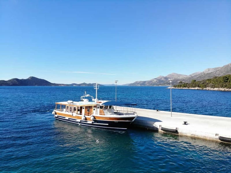 From Dubrovnik: Hop-On-Hop-Off Elaphiti Islands Boat Tour - Setting Off From Dubrovnik’s Gruž, On Europa Line (Or Arupinum)