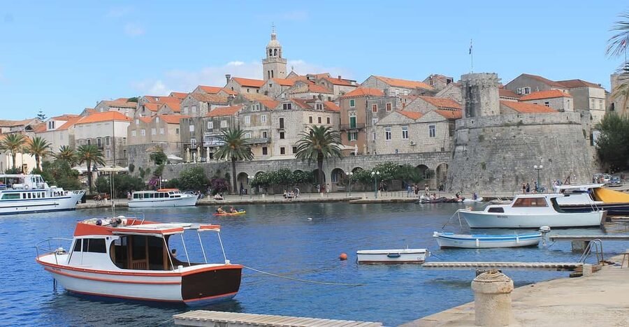 From Dubrovnik: Korcula Island Tour with Wine Tasting - Morning transfer: pick-up, patience, and how to stay relaxed