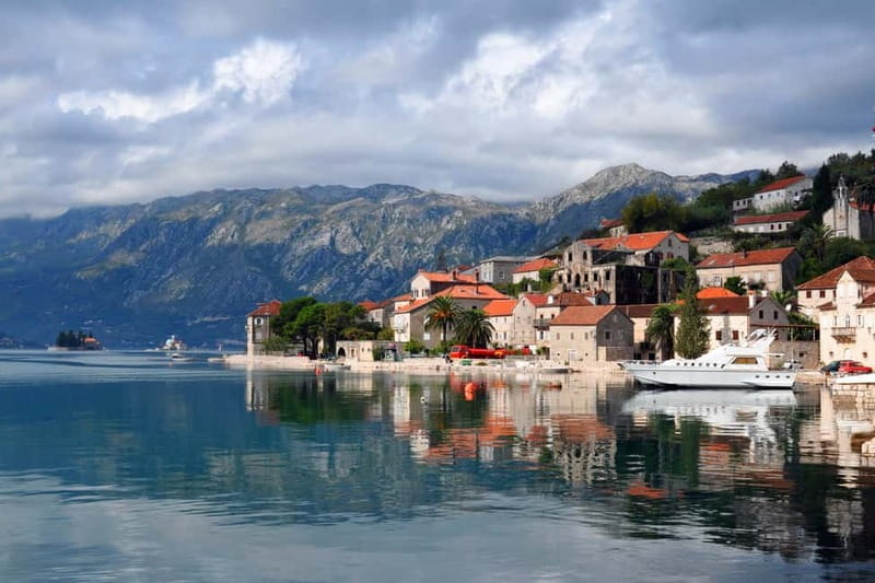 From Dubrovnik: Montenegro Coast Full-Day Trip - Pickup timing and border crossing reality checks