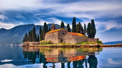 Montenegro Day Trip with Boat Cruise