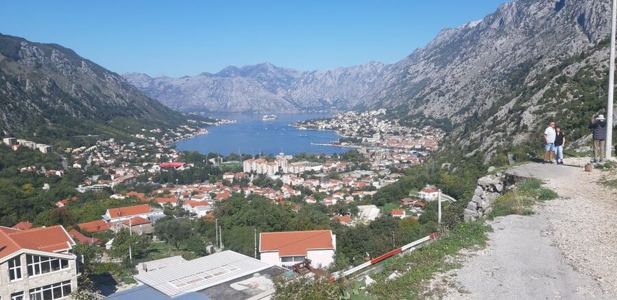 From Dubrovnik: Perast, Kotor & Budva Small-Group Day Trip - Budva in the afternoon: beaches, old town, and lunch choices