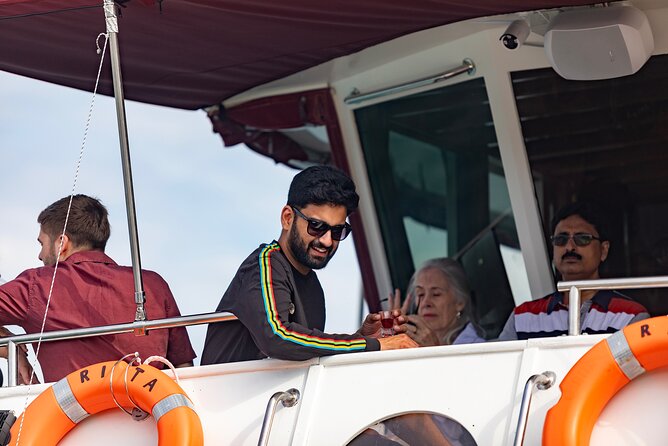 From Dubrovnik: Premium Three Island Cruise with lunch and drinks - Drinks and onboard extras: what’s included versus what you buy