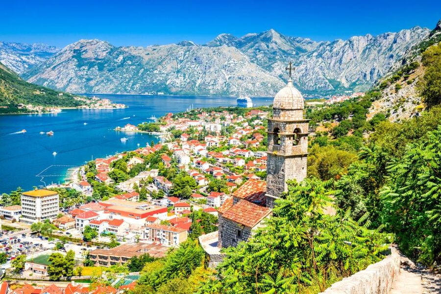 From Dubrovnik: Private Full-Day Tour to Montenegro - Dubrovnik to Montenegro without turning it into a mess