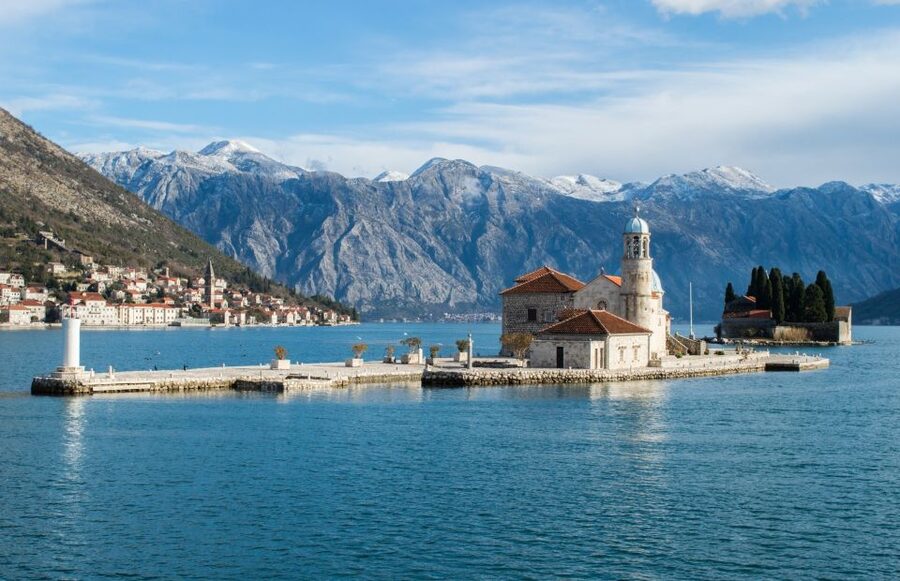 From Dubrovnik: Private Full-Day Tour to Montenegro - Perast and Our Lady of the Rocks: choosing between slow time and a boat ride