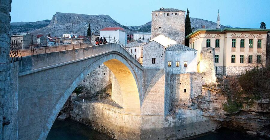 From Dubrovnik to Mostar and Kravice waterfalls - Common hiccups to plan for: pickups, documents, and expectations
