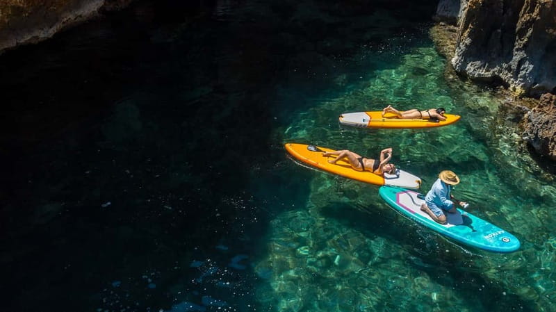 From Hvar: Blue Cave and Island-Hopping Yacht Tour - From Hvar to Budikovac: starting on a tiny island