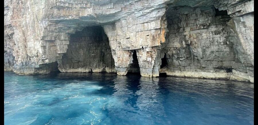 From Hvar: Blue Cave, Green Cave & 5 Islands Speedboat Tour - Key highlights to zero in on