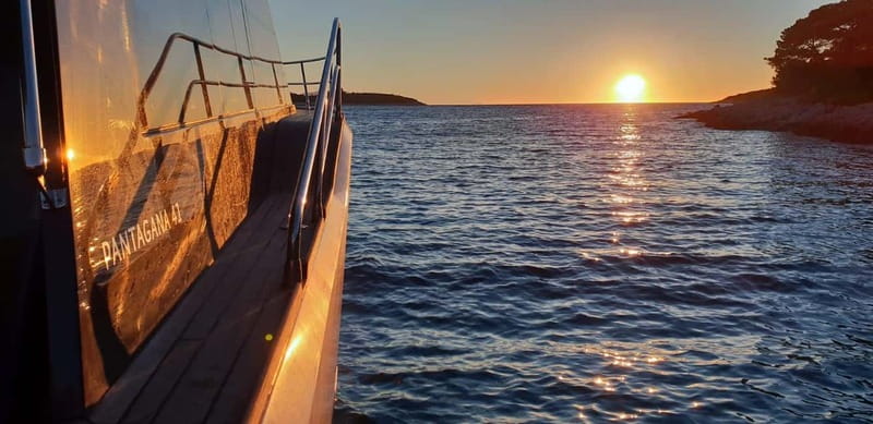 From Hvar: Unforgetable Tour to the Island Vis and Blue Cave - Palmižana and the Paklinski Islands: the best kind of free time
