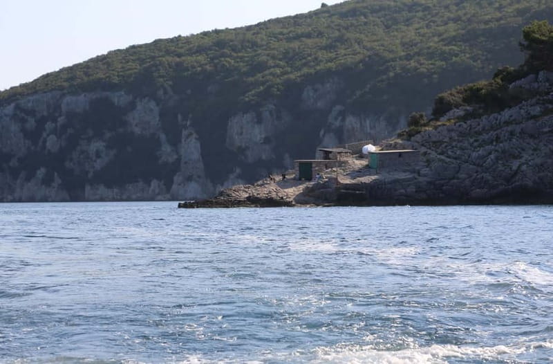 From Lovran/Opatija: Boat Tour to a Little Blue Cave - FAQ