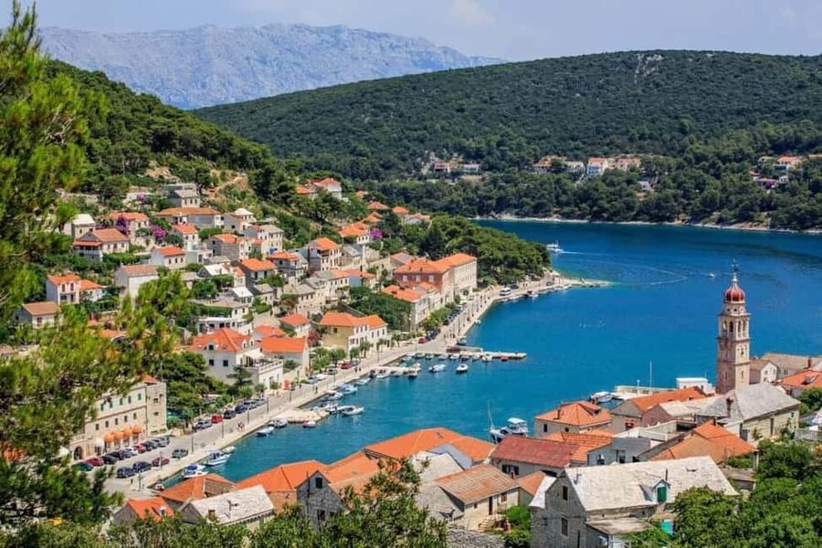 From Omiš: Half-day boat trip to Brač island with lunch - The Ride to Postira and Why Timing Works