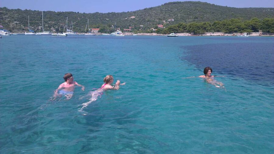 From Split: 5 Islands and Blue Cave Boat Tour - Price and value: is $175 worth it for Blue Cave and islands?