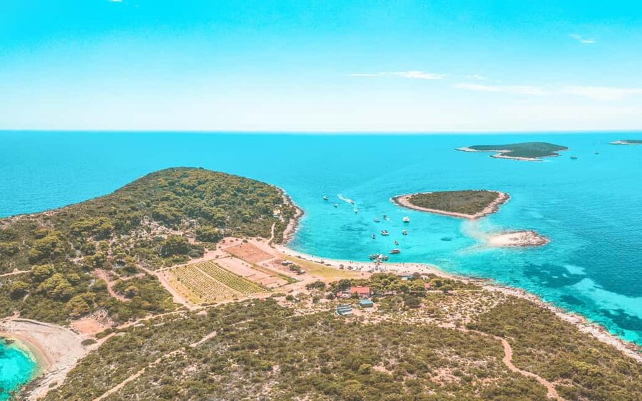 From Split: Blue Cave & 5 Islands Amazing Speedboat Tour - Budikovac Lagoon: swimming and snorkeling with gear included