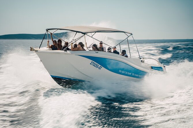 From Split: Blue cave & 5 Islands tour - Meeting point and timing: don’t miss the 7:30 am start