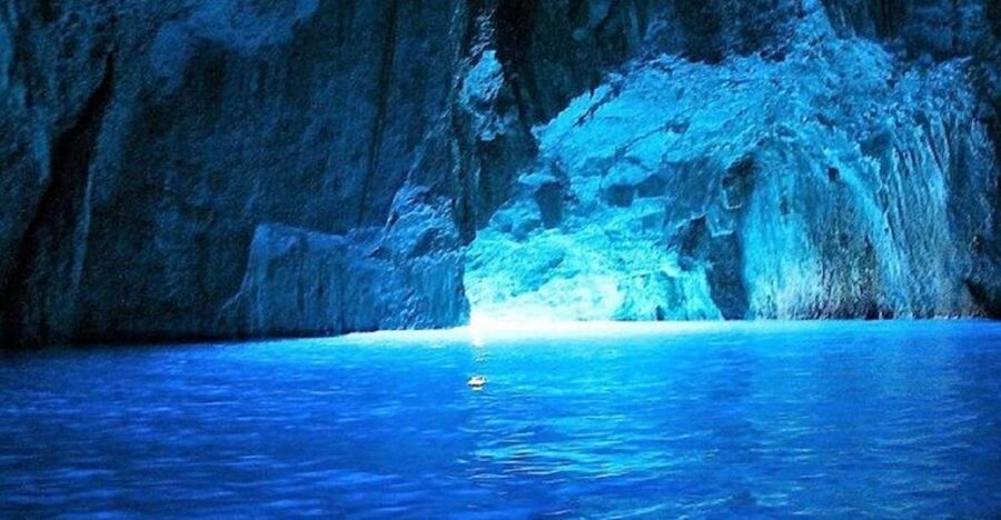 From Split: Blue Cave and 5 islands-Day Tour - A fast way to see Dalmatia’s island highlights from Split