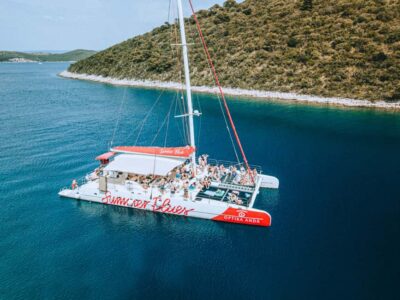 Catamaran Cruise to Bol, Golden Horn & Brač