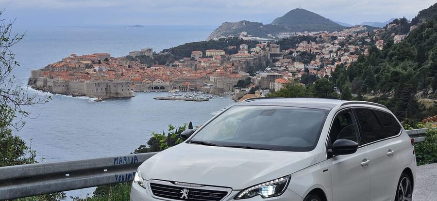 From Split: Dubrovnik Day Trip incl. Stop in Ston - Walking the city walls: the view you came for