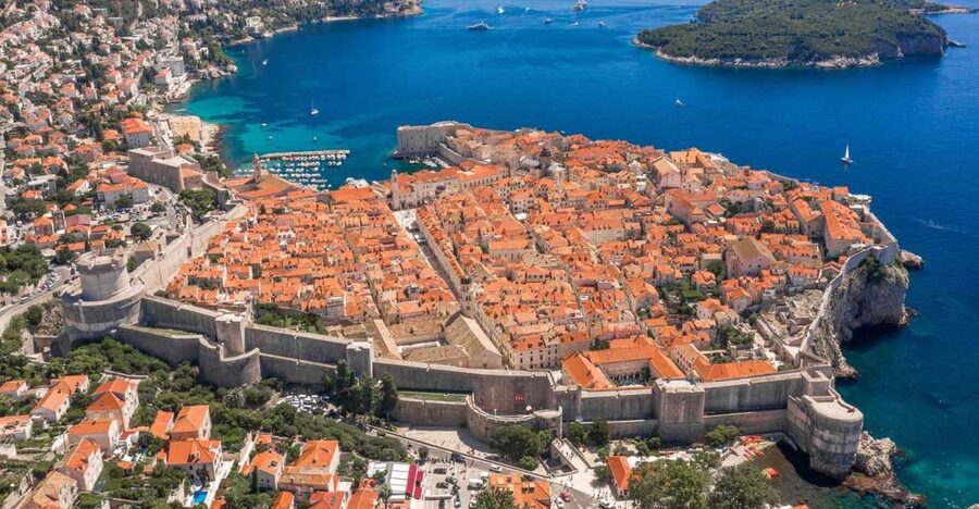 From Split: Dubrovnik Guided Day Trip - Key Landmarks You’ll Pass: Sponza Palace and Rector’s Palace