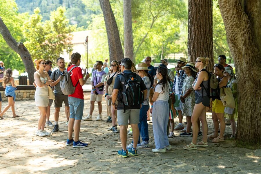 From Split: Krka Waterfalls day tour & wine tasting - Boat ride time: seeing more of Krka without overdoing the walking