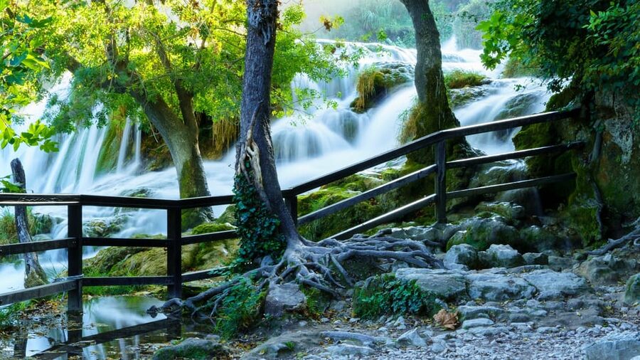 From Split: Krka Waterfalls with Riverboat Ride & swimm stop - What to pack and what to plan around