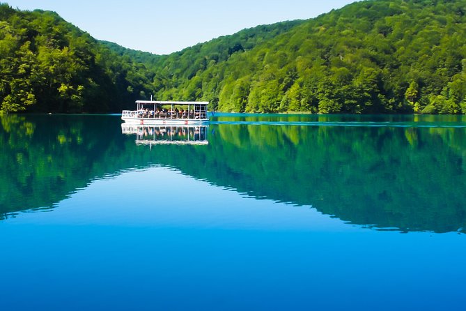 From Split: Plitvice Lakes National Park Guided Tour - The electric train option: how to plan around it