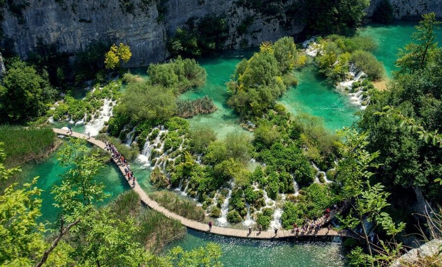 From Split: Private Tour to Plitvice Lakes National Park - The long ride: air-conditioned comfort up front