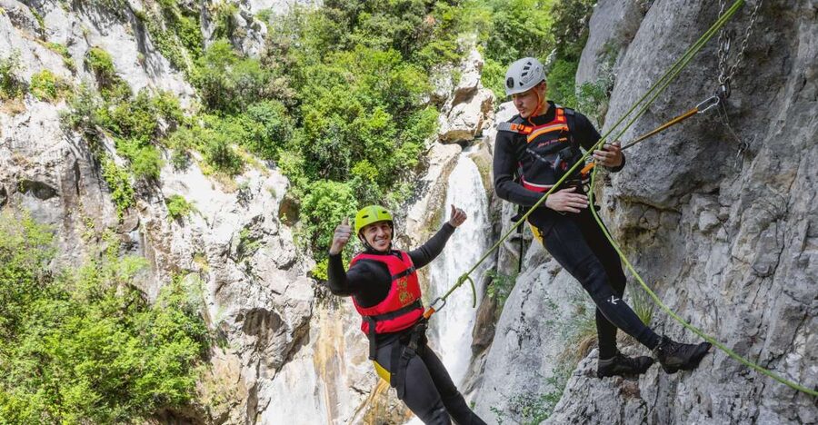 From Split/Šestanovac: Extreme Canyoning on Cetina River - Key things that make this Cetina canyoning feel different