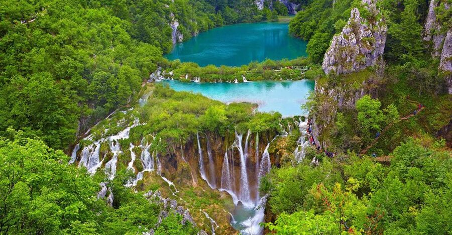 From Split: Transfer to Zagreb with Stop at Plitvice Lakes - Walking route and pacing: how to make it enjoyable, not exhausting