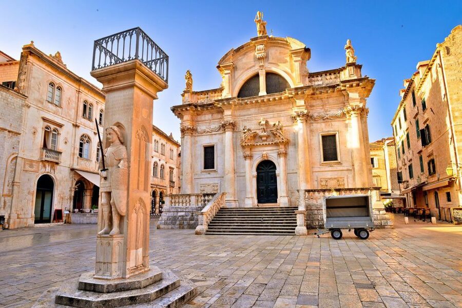 From Split & Trogir: Dubrovnik Guided Day Tour - Ston oyster stop on the return: a short break that can pay off