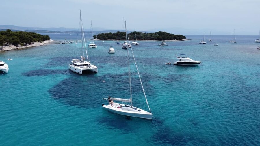 From Trogir Day sailing (private tour) - Leaving Trogir by 10:00 am, and why the timing works
