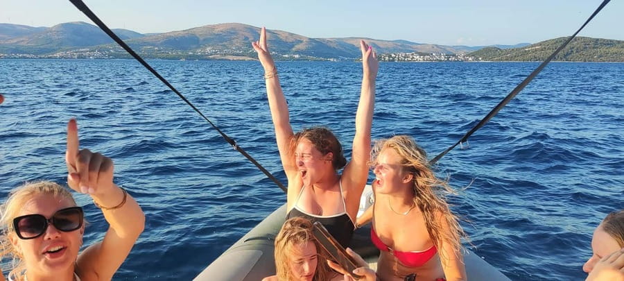 From Trogir: Guided Panoramic Boat Tour with Drinks - Key things that make this cruise worth it
