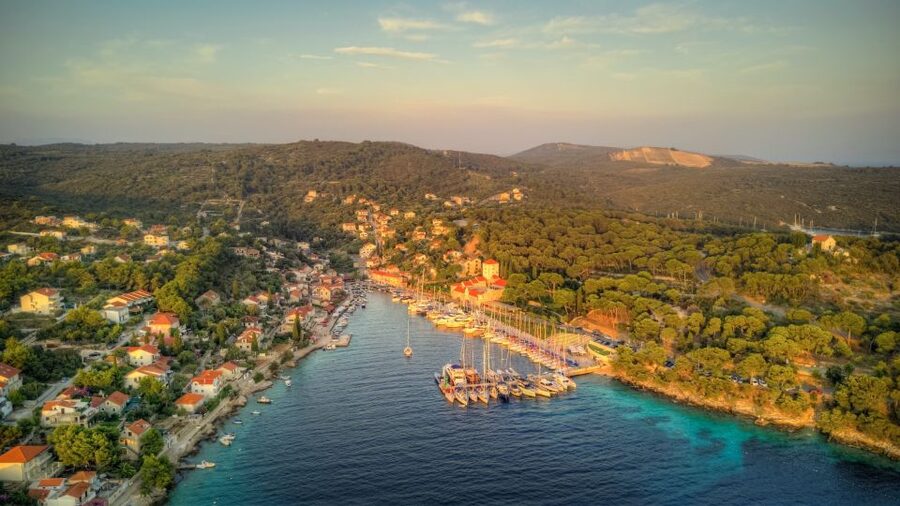 From Trogir: Sunset Private Tour - Return to Trogir at 11:00 PM: stars instead of just darkness