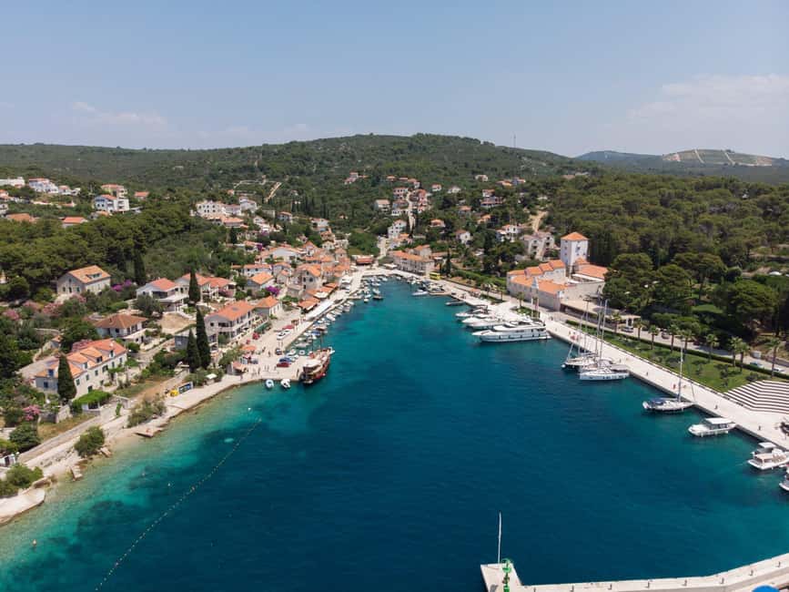 From Trogir & Vinišće: Vela Rina, Maslinica & Blue Lagoon - Drvenik Veli’s Krknjaši Blue Lagoon: swim, snorkel, and jump