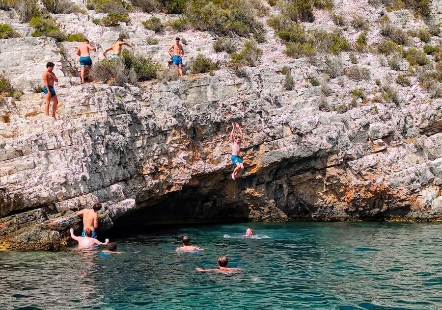From Vis: Speedboat tour - Vis, Biševo & Blue Cave (private) - Stiniva Cove: Where the Time Budget Really Matters