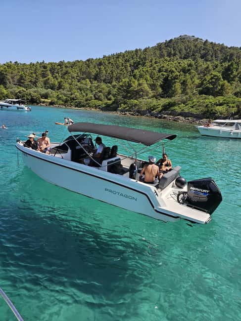 From Zadar: Islands Boat Tour with Drinks - A small-group speedboat to Preko, Galovac, and the Sea Organ