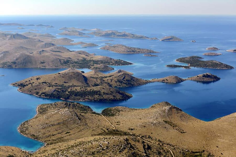 From Zadar: Kornati National Park & Telašćica Boat Tour - The morning cruise: breakfast, a welcome drink, and the first taste of the archipelago