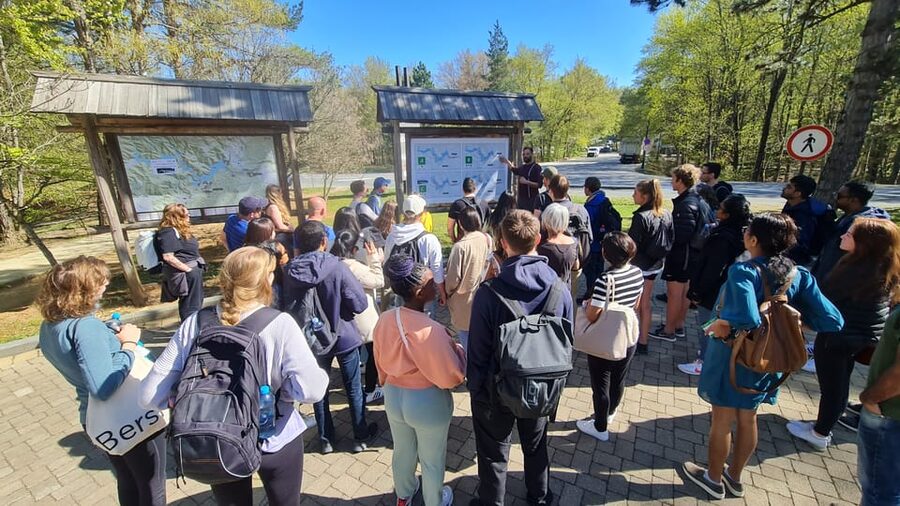 From Zadar: Plitvice Lakes Guided Tour with Boat & Train - Electric boat on Lake Kozjak: what you should expect