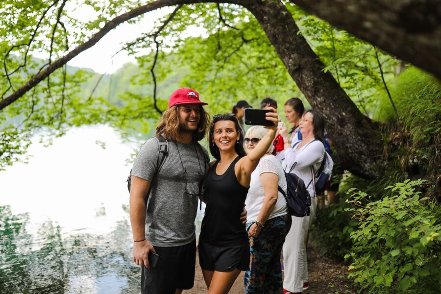 From Zadar: Round-Trip Transfer to Plitvice Lakes - Arriving at Plitvice: what your time in the park actually feels like