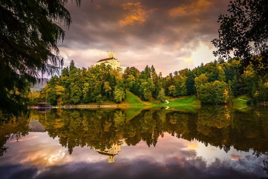 From Zagreb: Fairytale Castle & Wine Tasting & Lunch - Lunch in the countryside: where the day often tips from good to memorable
