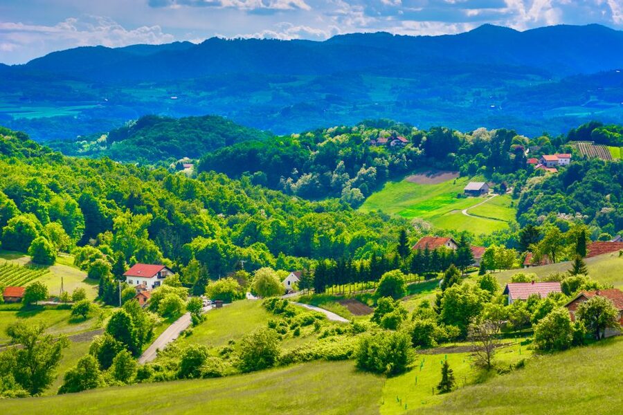 From Zagreb: Fairytale Castle & Wine Tasting & Lunch - Who this day trip suits best (and who might want a different option)