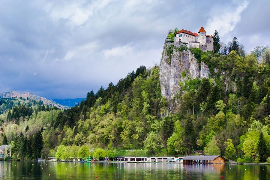 From Zagreb: Lake Bled & Ljubljana Private Day Trip - Bled town and the optional castle: decide how you want to spend 13€