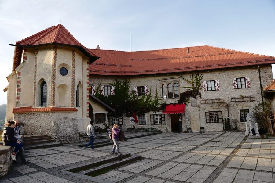 From Zagreb: Ljubljana and Lake Bled Small Group Guided Tour - Weather, Fog, and Falling Back to the Best Plan