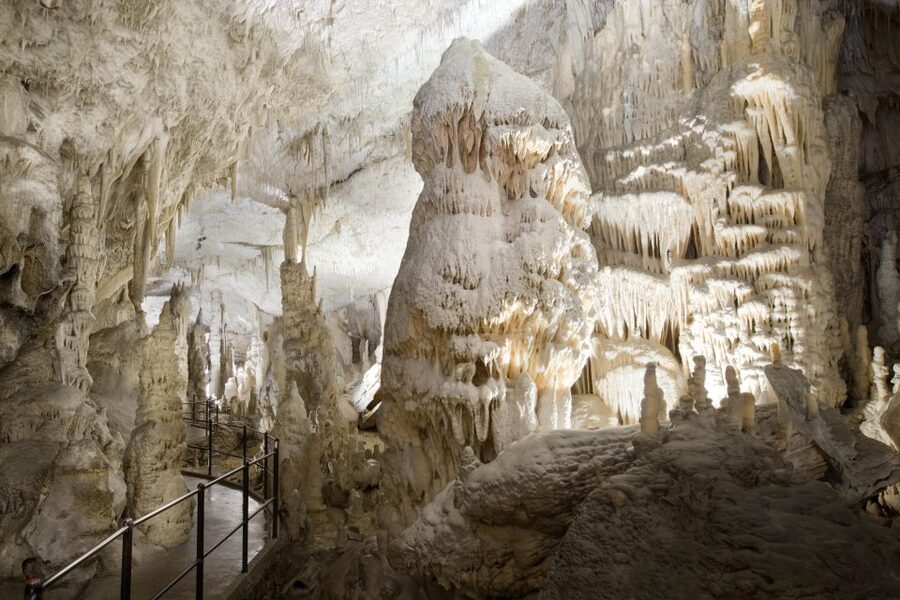 From Zagreb: Ljubljana, Postojna Cave & Predjama Castle Tour - Timing, walking, and what to pack for a 9°C cave